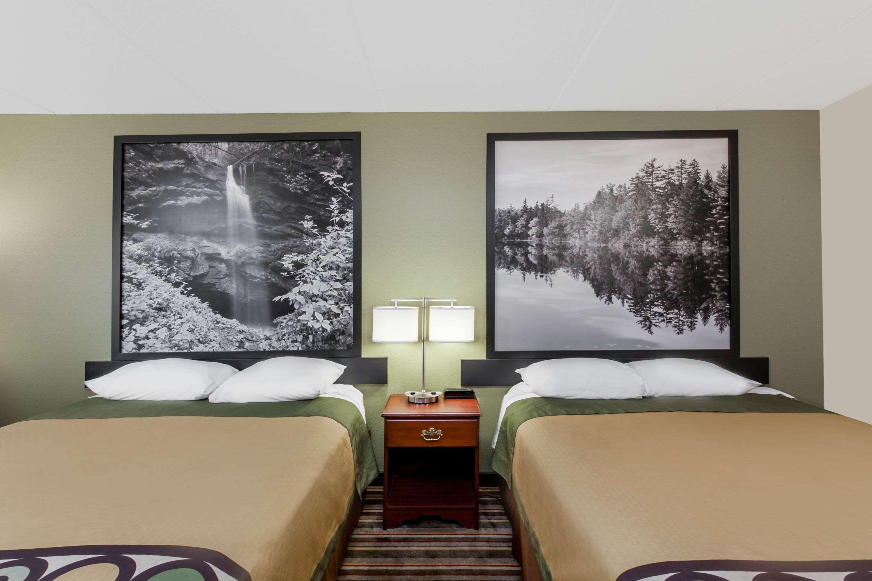 Clarion Pointe Kimball By Choice Hotels Bagian luar foto