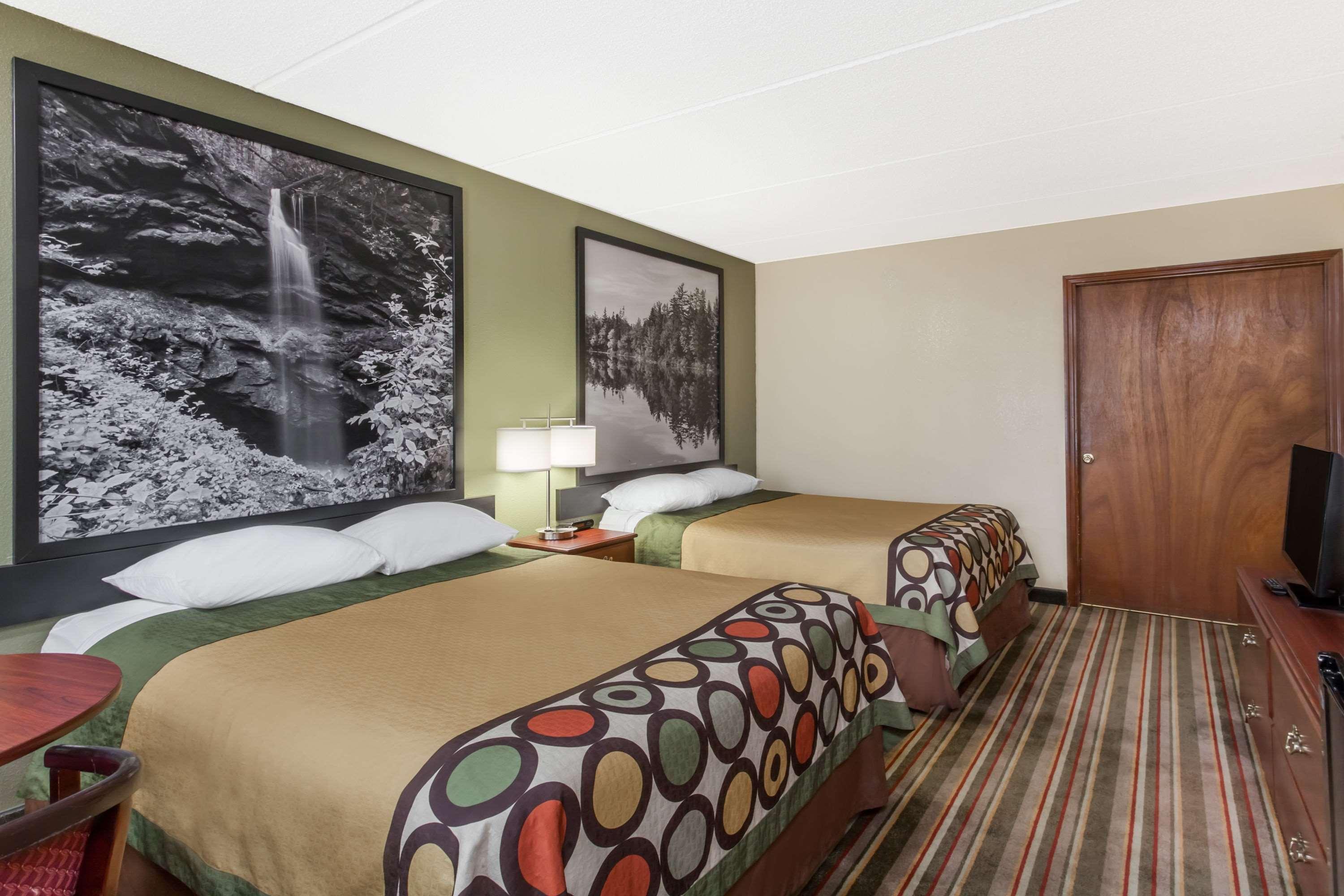 Clarion Pointe Kimball By Choice Hotels Bagian luar foto