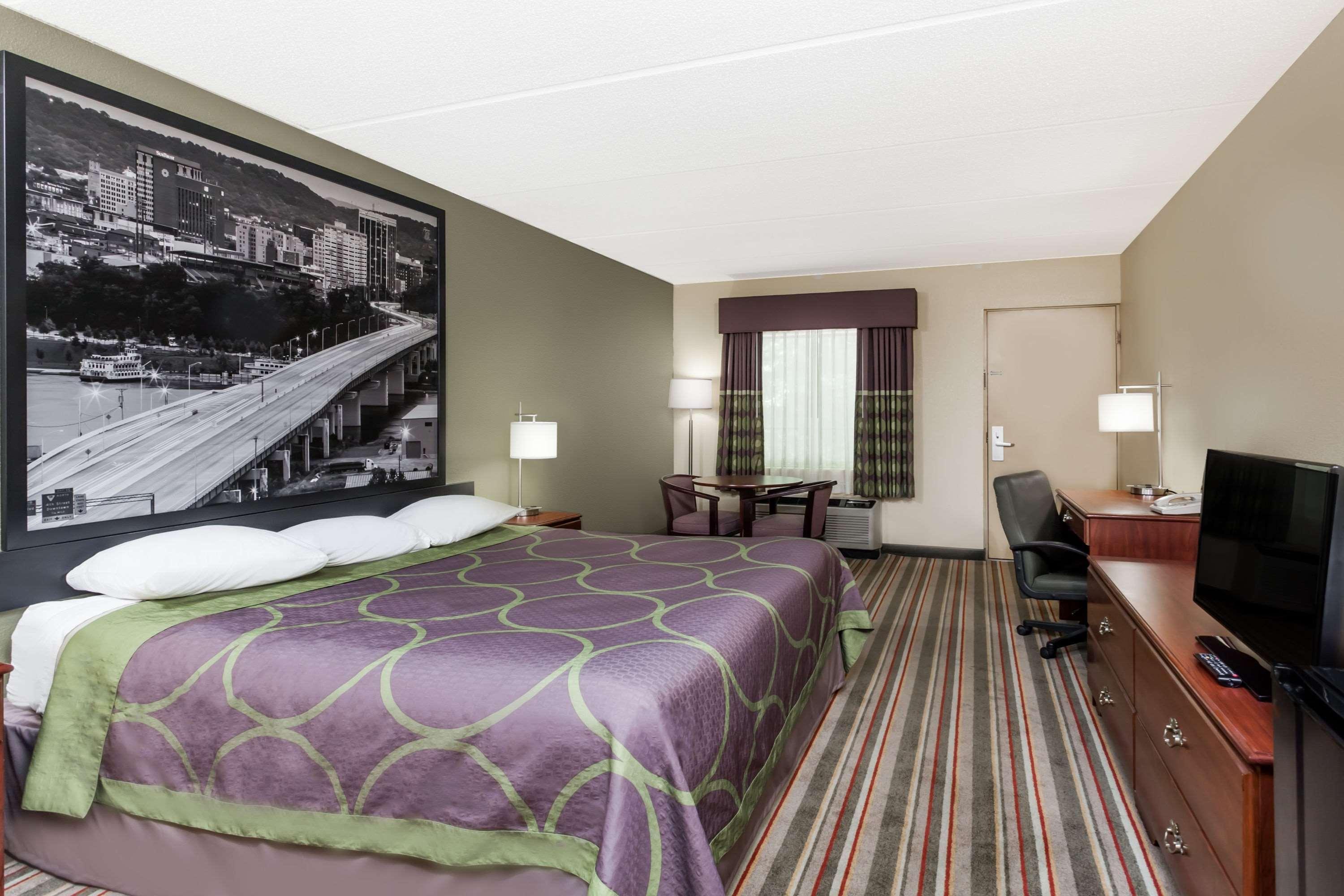 Clarion Pointe Kimball By Choice Hotels Bagian luar foto