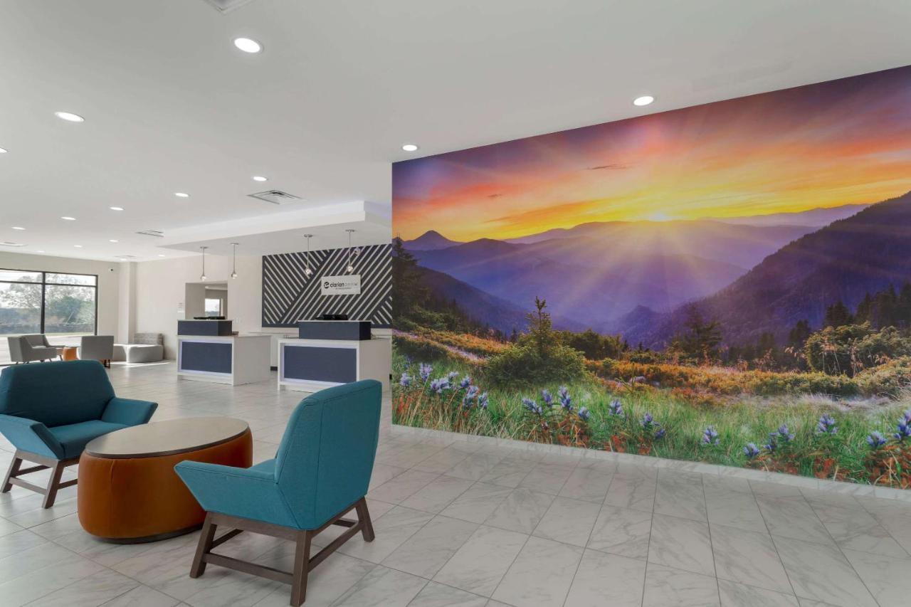 Clarion Pointe Kimball By Choice Hotels Bagian luar foto