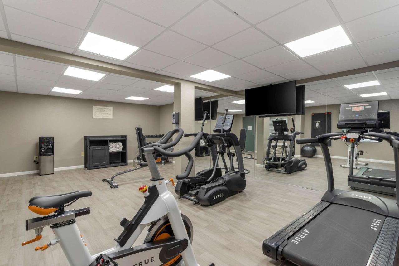 Clarion Pointe Kimball By Choice Hotels Bagian luar foto