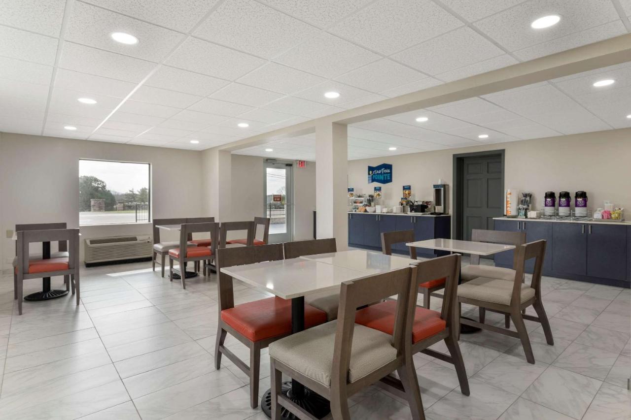 Clarion Pointe Kimball By Choice Hotels Bagian luar foto