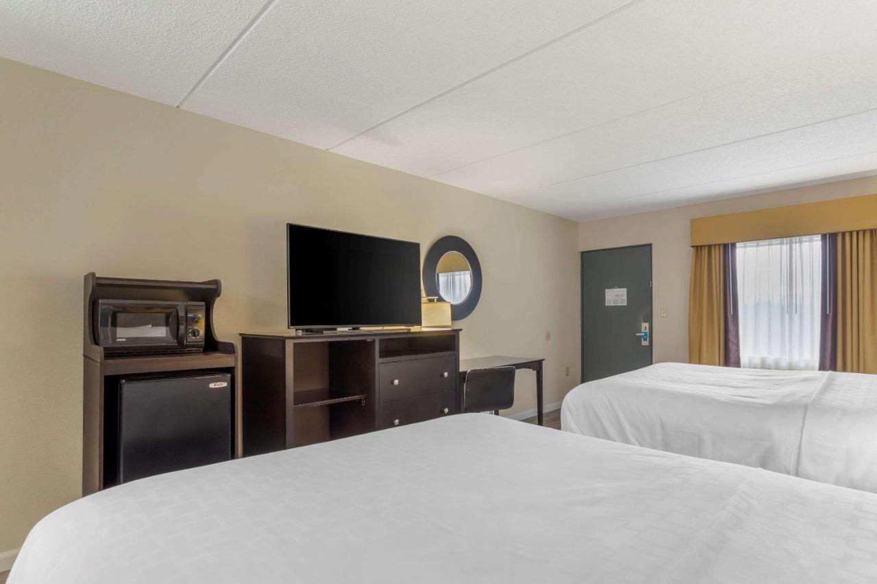 Clarion Pointe Kimball By Choice Hotels Bagian luar foto