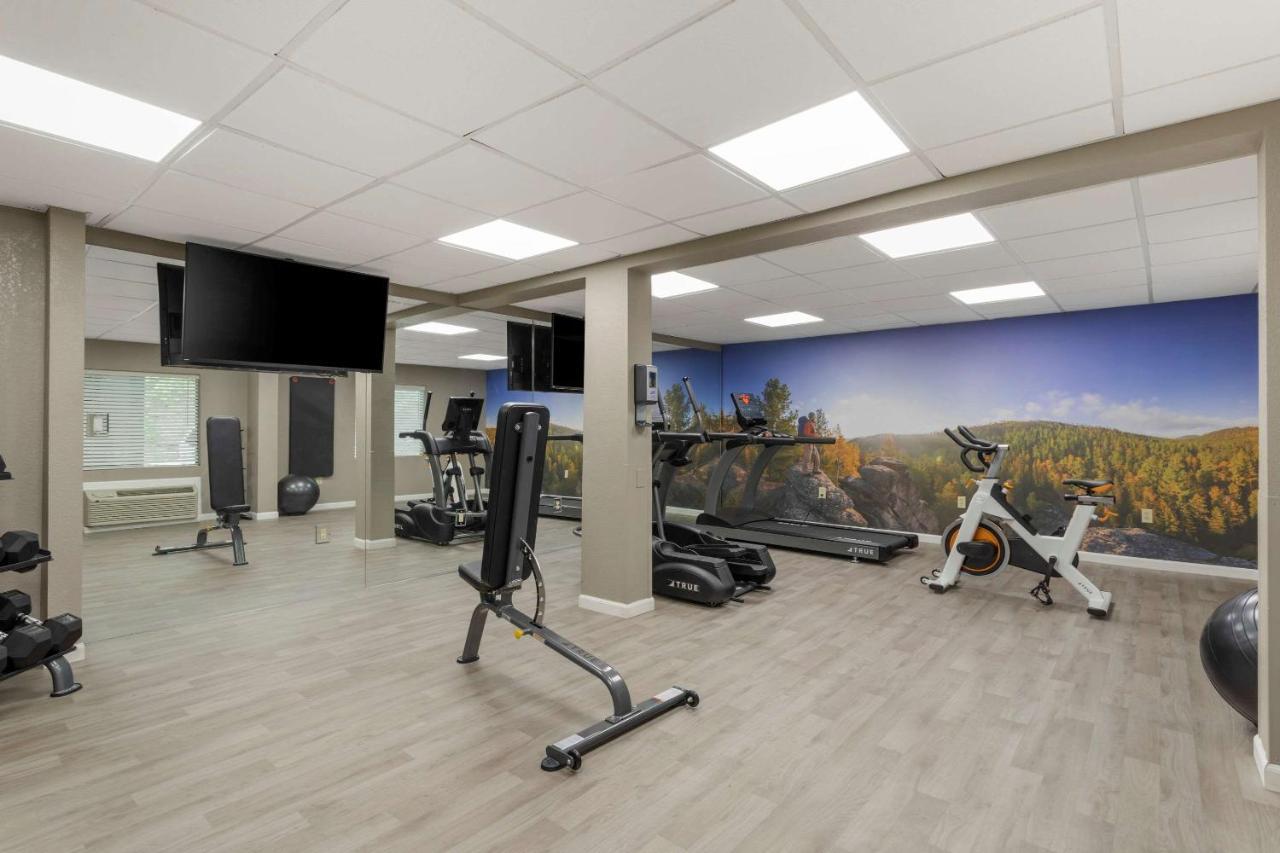Clarion Pointe Kimball By Choice Hotels Bagian luar foto